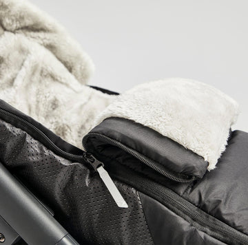 close up shot of the Roam Performance Footmuff
